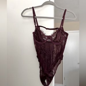Lace bodysuit
